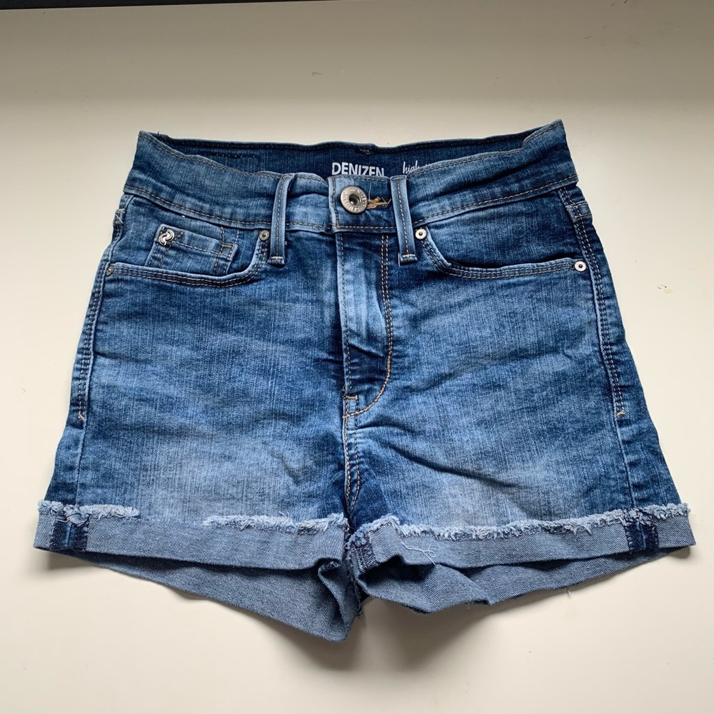 DENIZEN from Levi's® High-rise Shortie Shorts